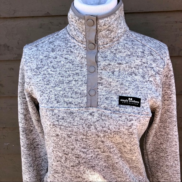 Simply Southern pullover with snaps. - Picture 3 of 7